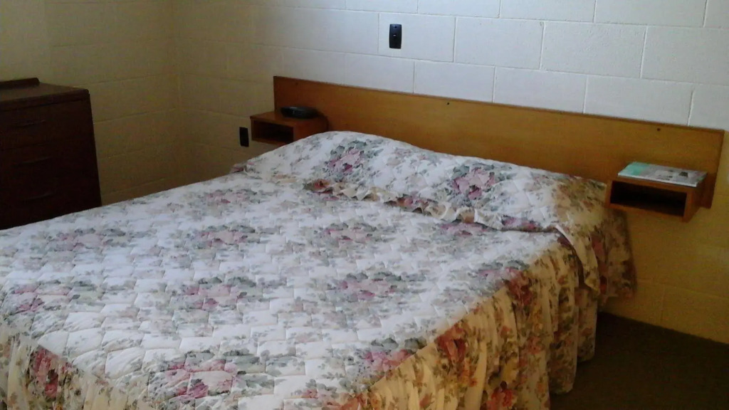 Elmore Lodge Motel