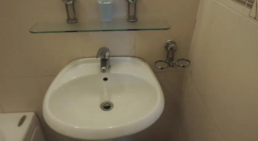 Phi Long Hotel