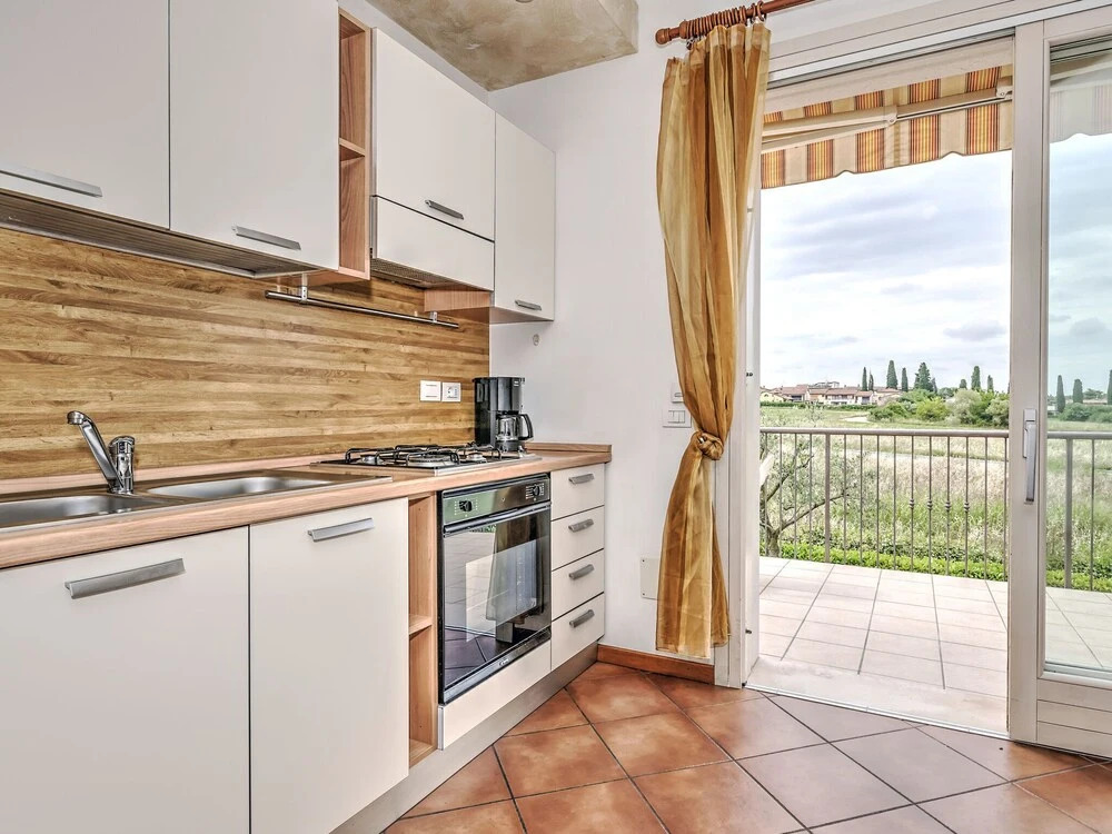 Beautiful Holiday Home In Cola With Swimming pool