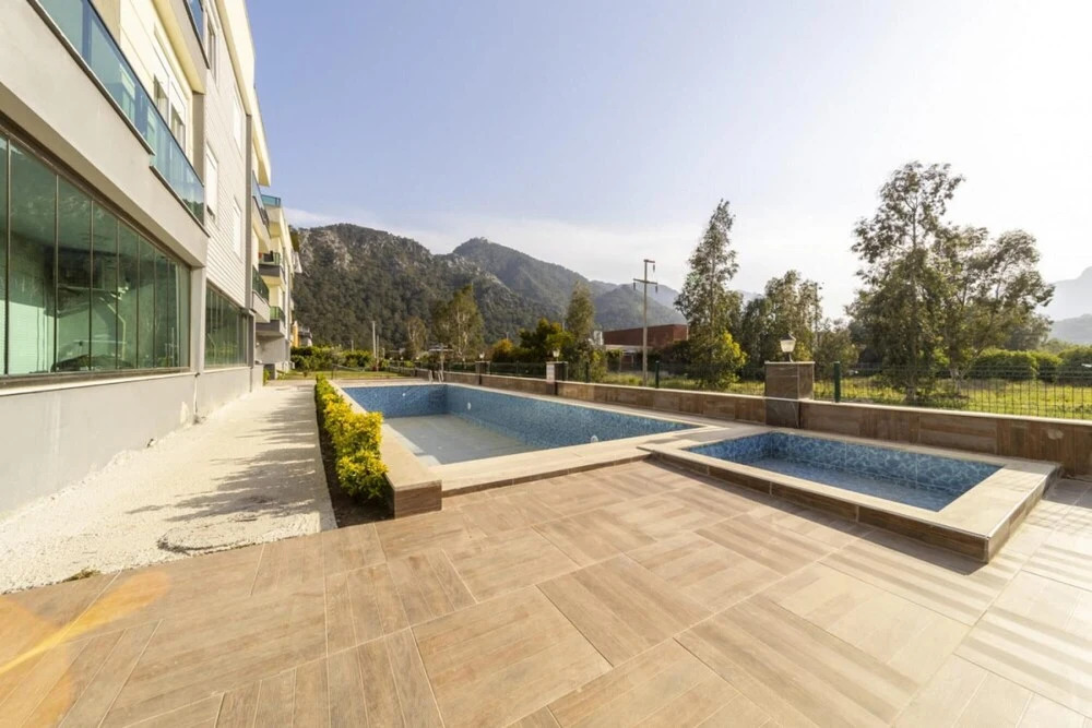 Flat With Shared Pool and Balcony in Konyaaltii