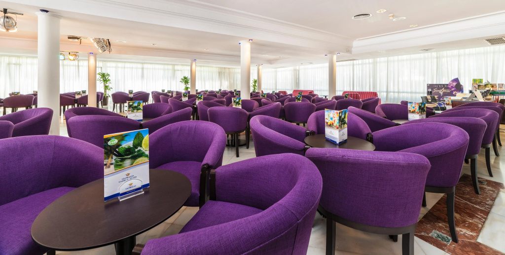 Отель Globales Condes de Alcudia