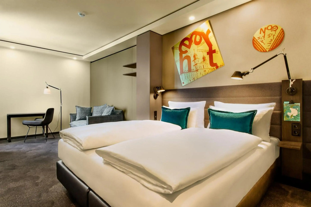 Motel One Warsaw-Chopin