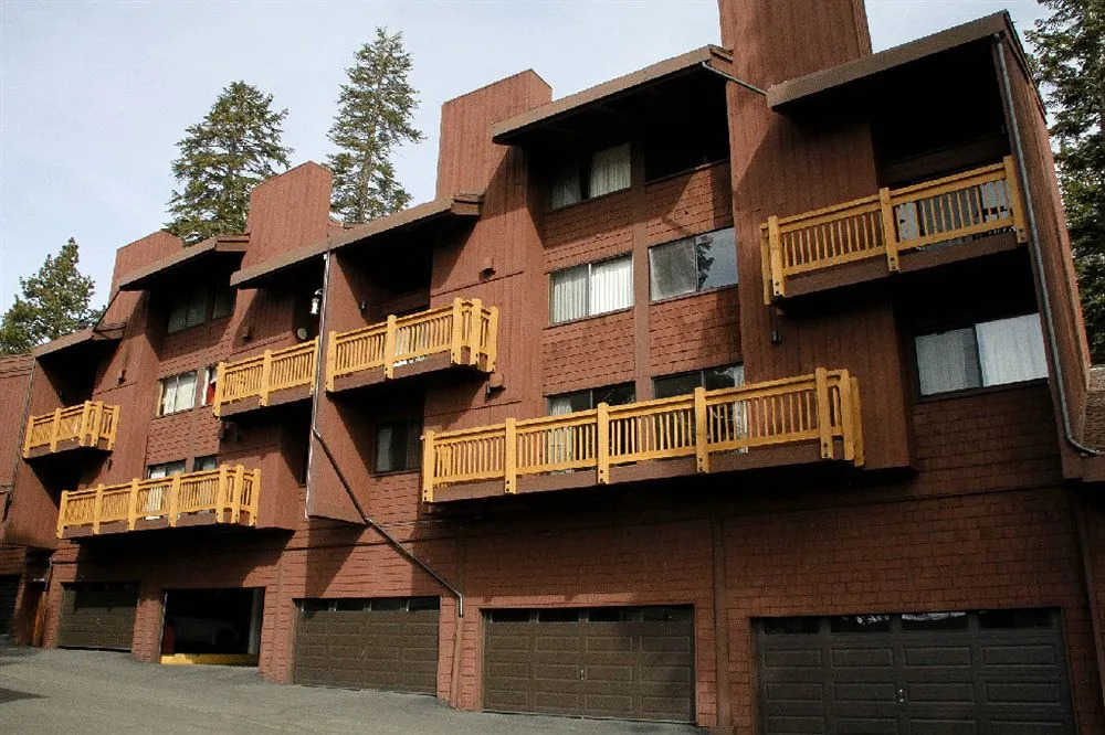Grand Mammoth Resorts