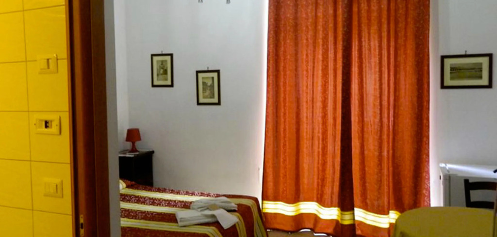 Crispi Rooms