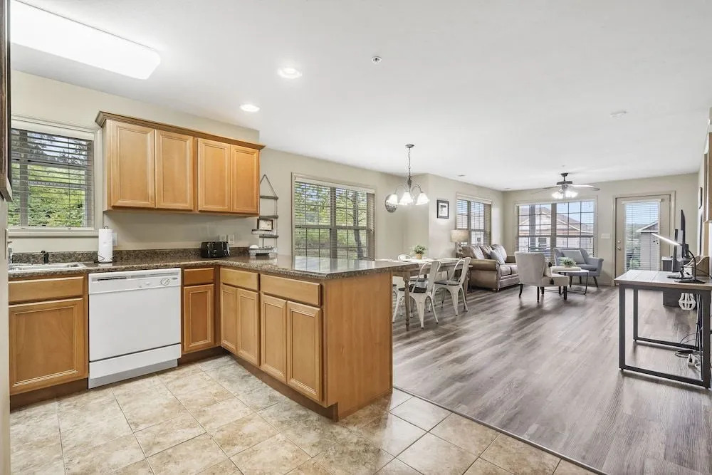 Retreat at Par Lane - Family Friendly Condo
