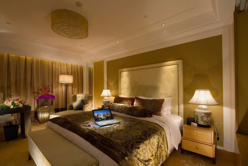 Radegast Hotel CBD