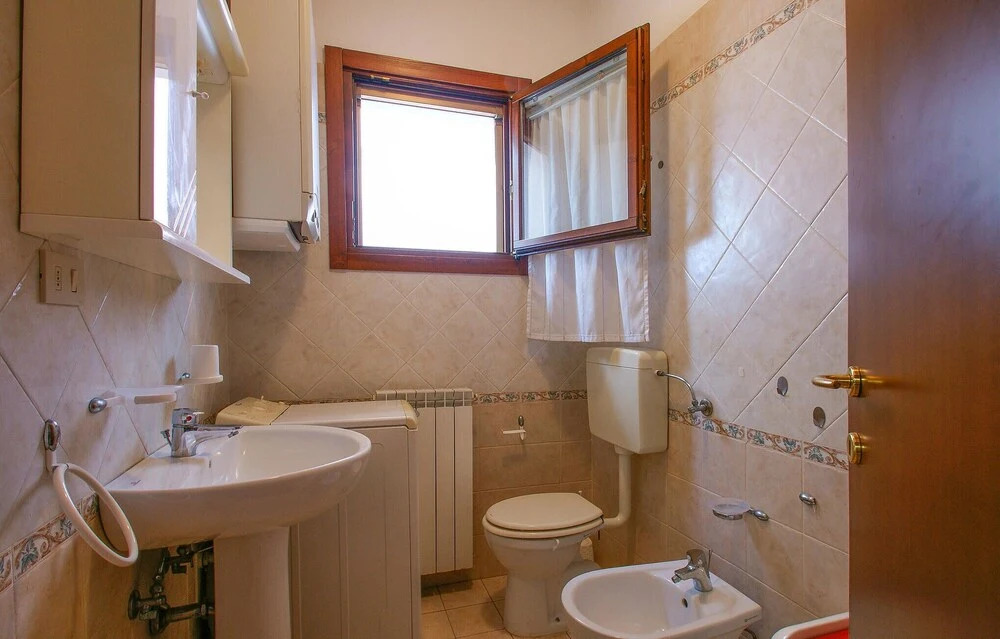 Nice Apartment in Comacchio With 2 Bedrooms and Wifi