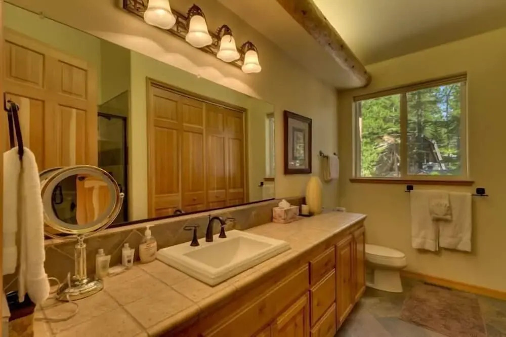 Mv16: Bear Lair Estate with Hot Tub Pn1133
