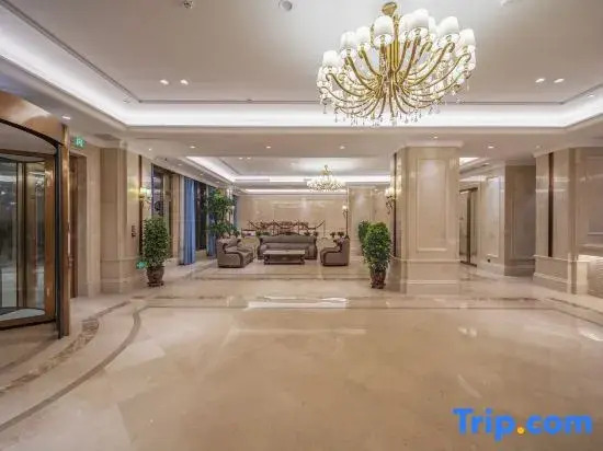Vienna Hotel (Zhengyang Plaza Hotel)