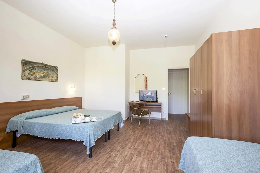 Hotel Grand Majestic