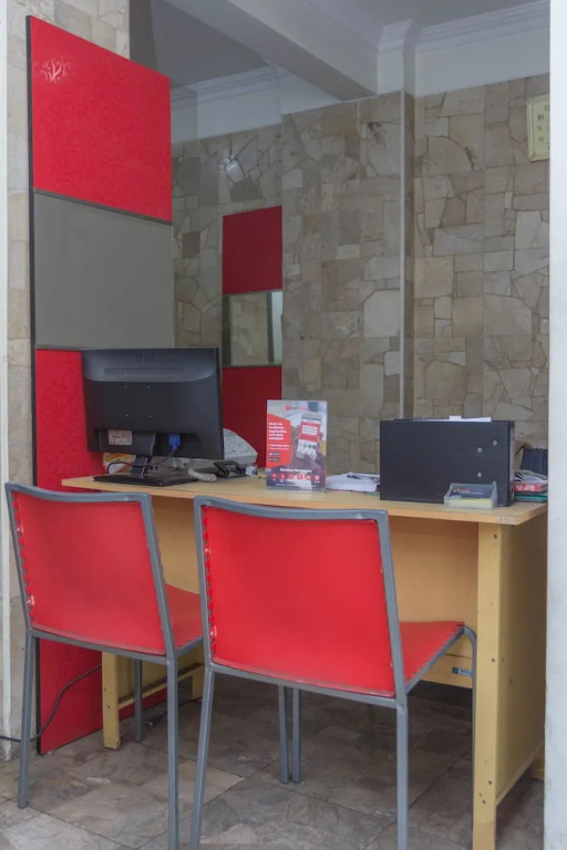 RedDoorz near Politeknik Negeri Bandung 2