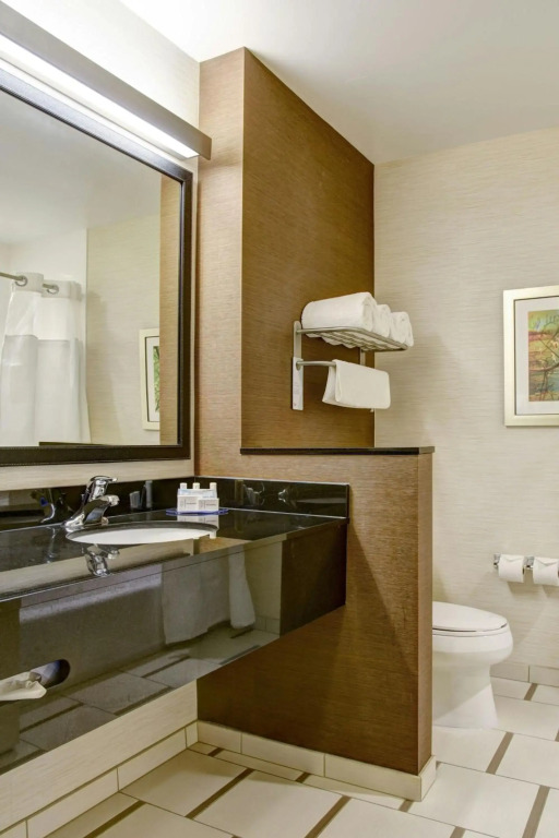 Fairfield Inn & Suites Rochester Mayo Clinic Area/St. Marys