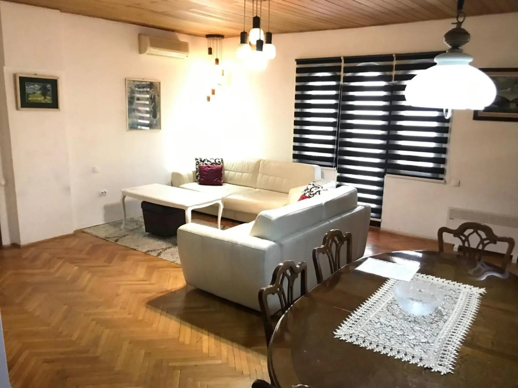 Supilova Apartments