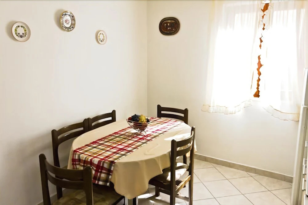Apartments Vik