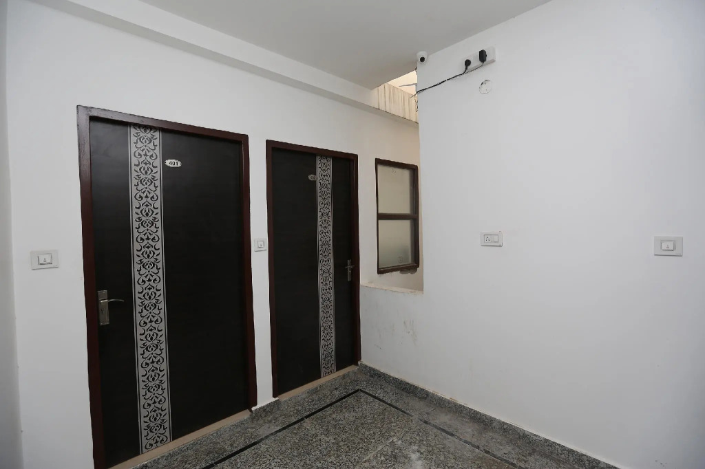 OYO 19718 Hotel Priva