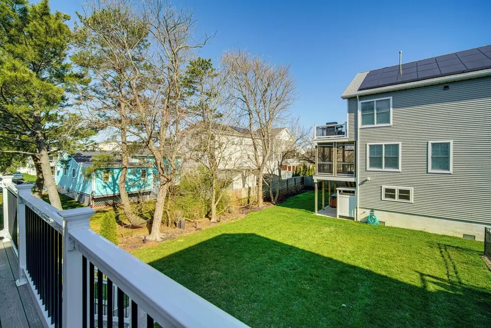 Close to Brigantine Beach: Home w/ 2 Decks