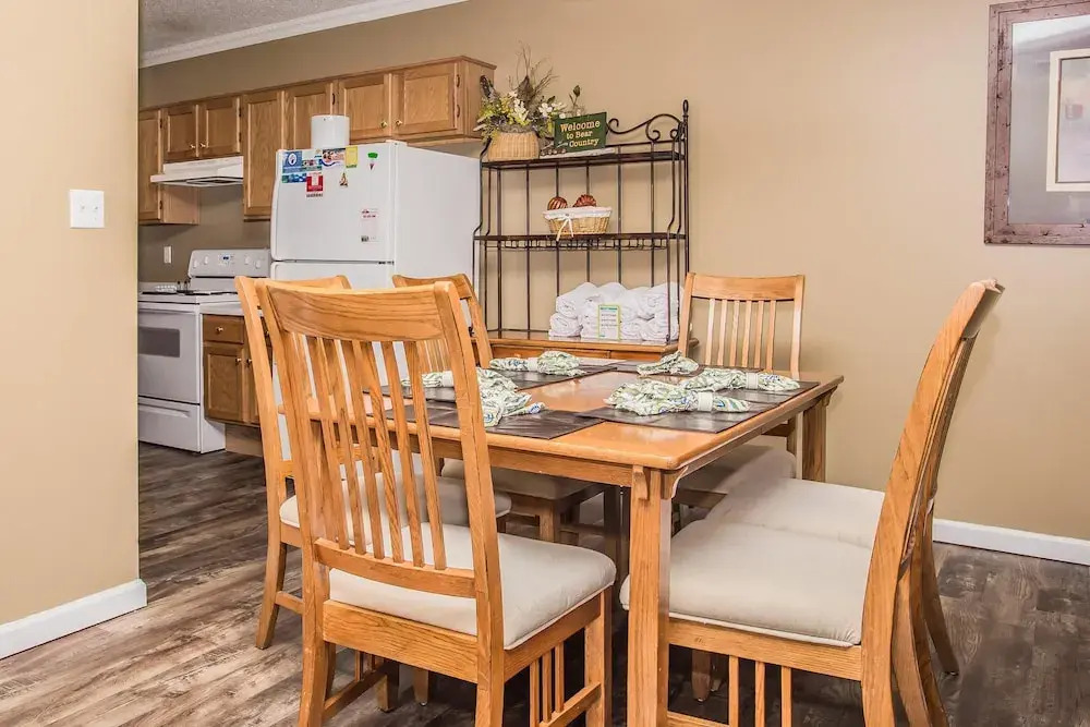 Whispering Pines 413hc