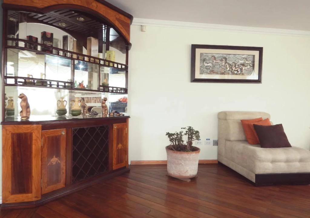 Hotel Antisana