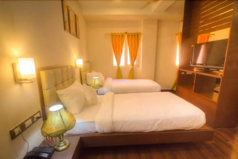 Rajdarbar Hotel & Banquets