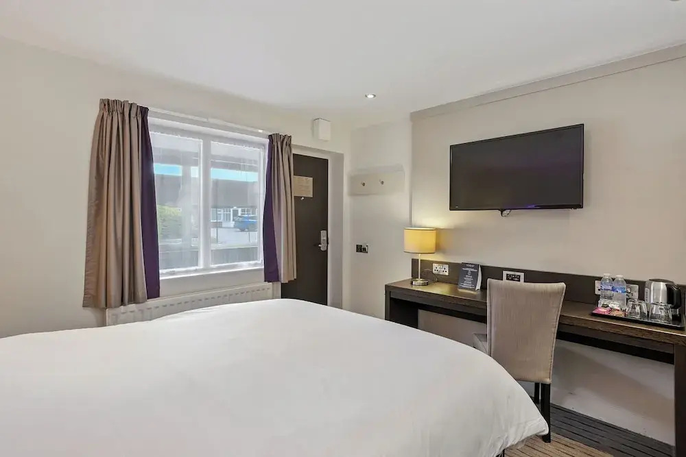 The Sparrow Hotel