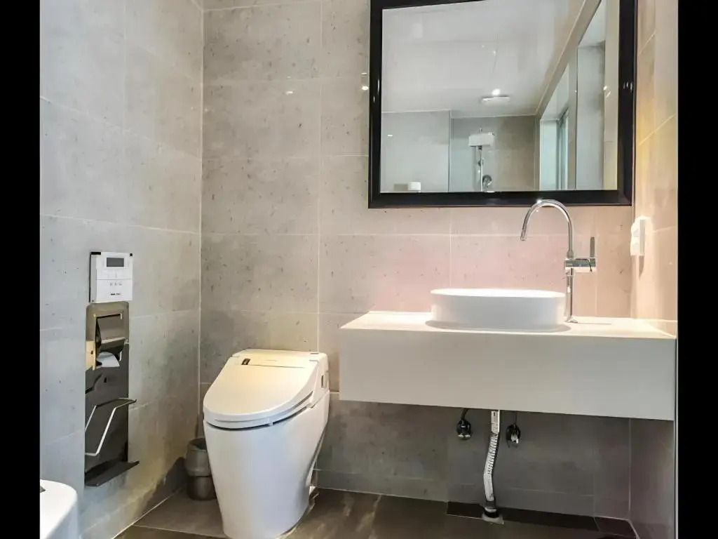 A-One Hotel