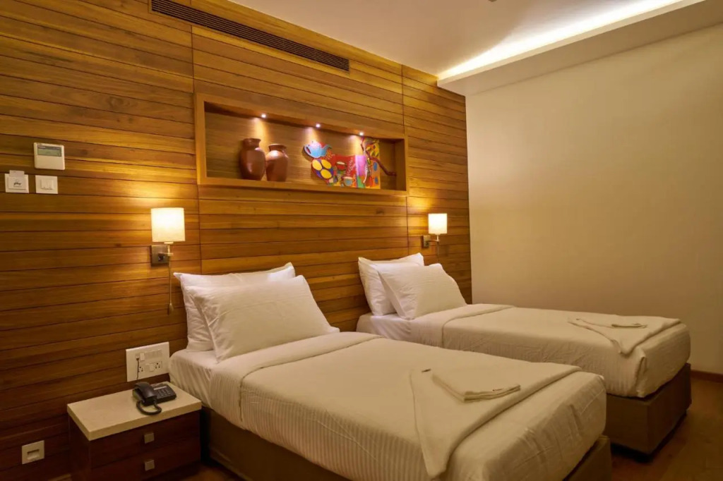 Hotel Atharv Top Rated Business Hotel in Kolhapur