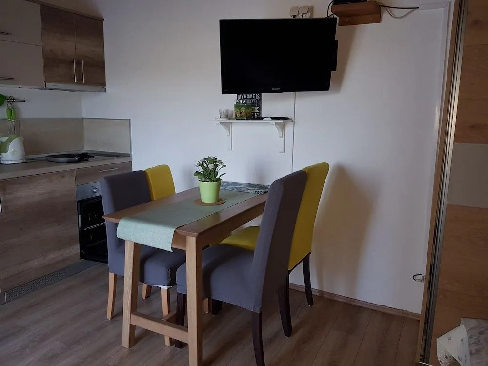 Apartments Snježana Carev