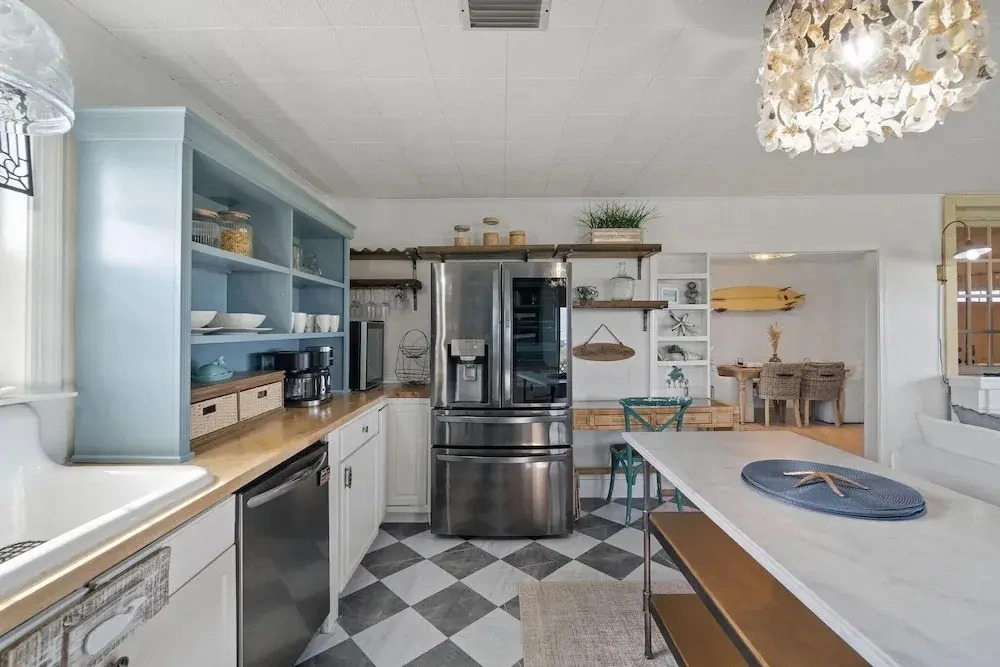 Latitude Adjustment Beach House
