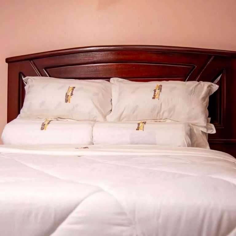 Bavah Airport Hotel