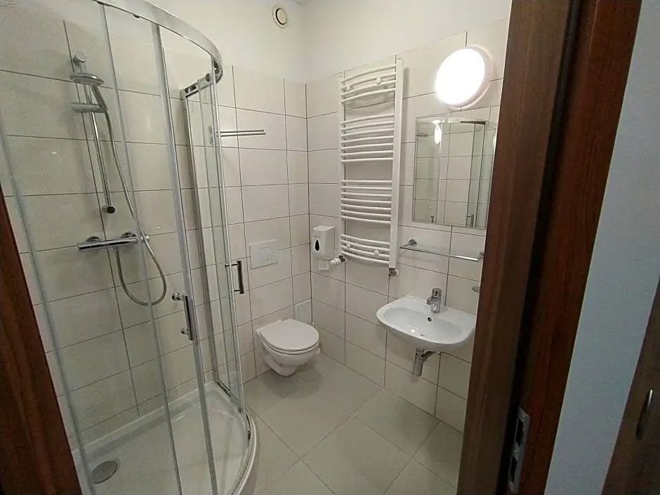 Centrum Żeglarskie Domki Kempingowe
