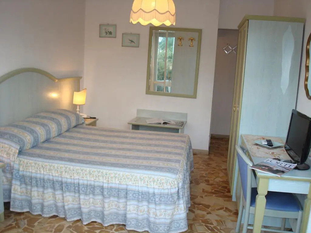Hotel Villa Rona