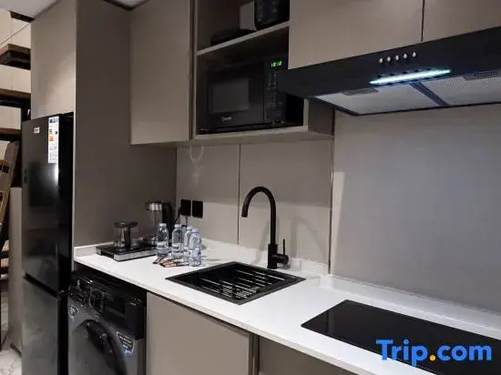101 Tara-jre Jabal Al Lweibdeh Duplex Apartment