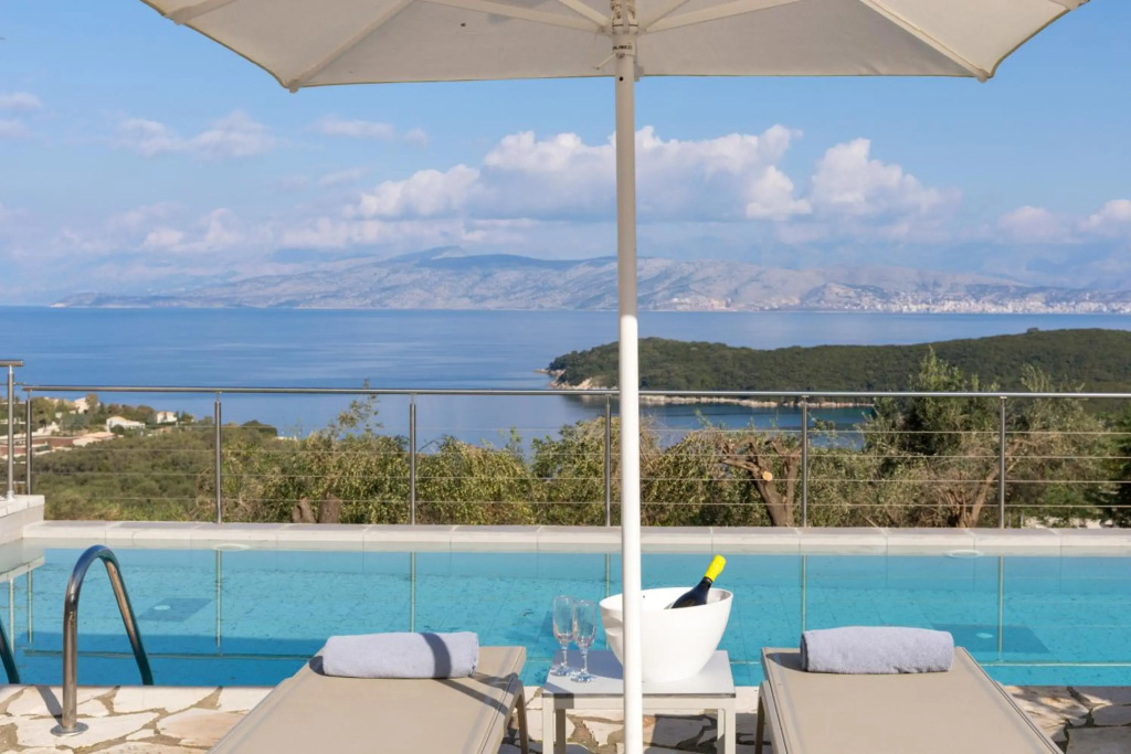 Three Stones Villas by Rodostamo Collection