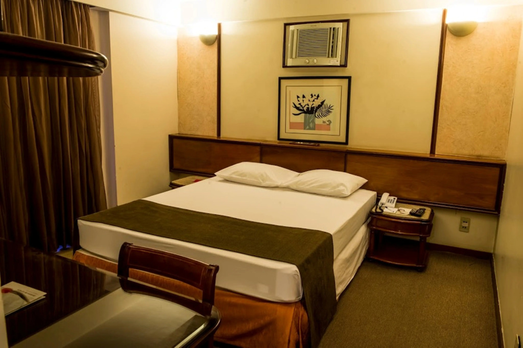 Golden Tulip Goiania Address