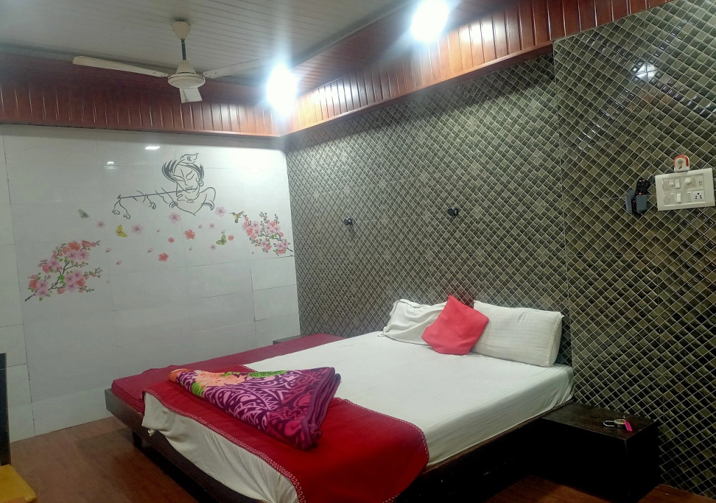 Hotel Geetanjali St Bus Stand Panvel