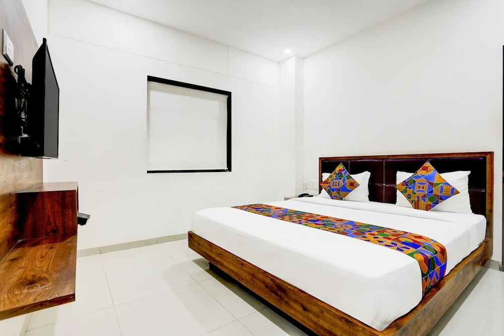 Hotel Maa Gayatri by OYO Rooms