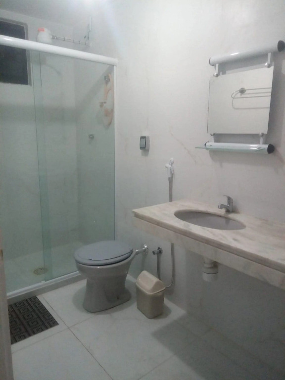 Apartamento Familiar, 250 Metros Da Praia Do Forte Com Piscina E Campo De Futebo