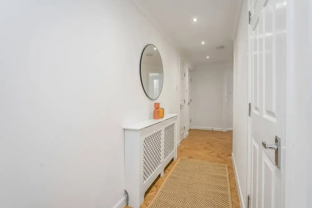 Luxury 2bed 2bath-ground Floor-free Parking