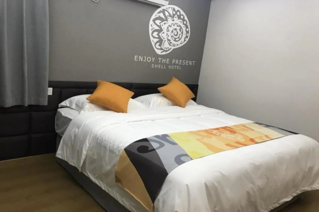 Shell Hotel Shanghai Minhang District Wenjing Road Metro Station