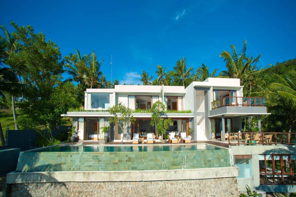 Malimbu Cliff Villa by Elite Havens