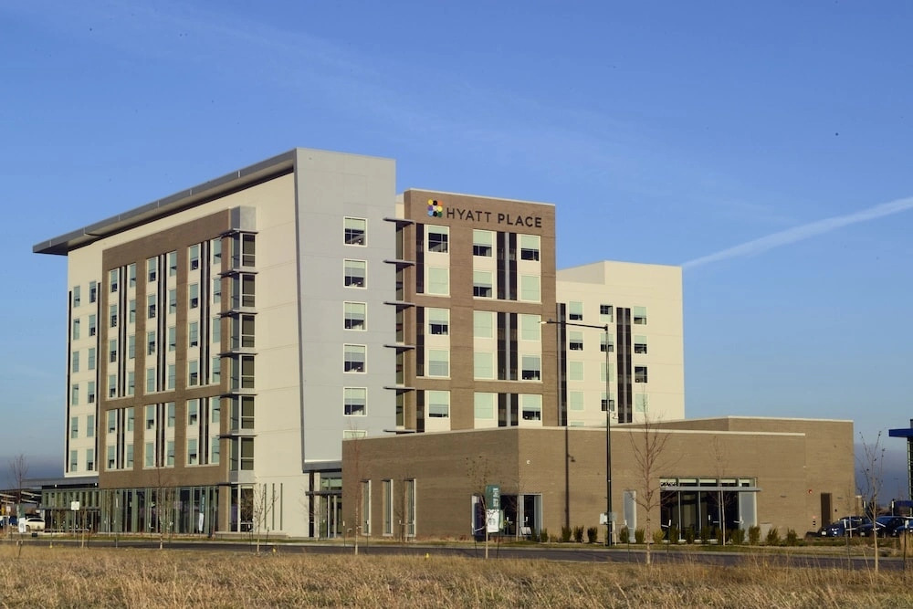Hyatt Place Pena Station/Denver Airport