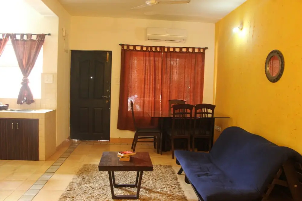 OYO 9360 Home Peaceful 1BHK Apartment Calangute