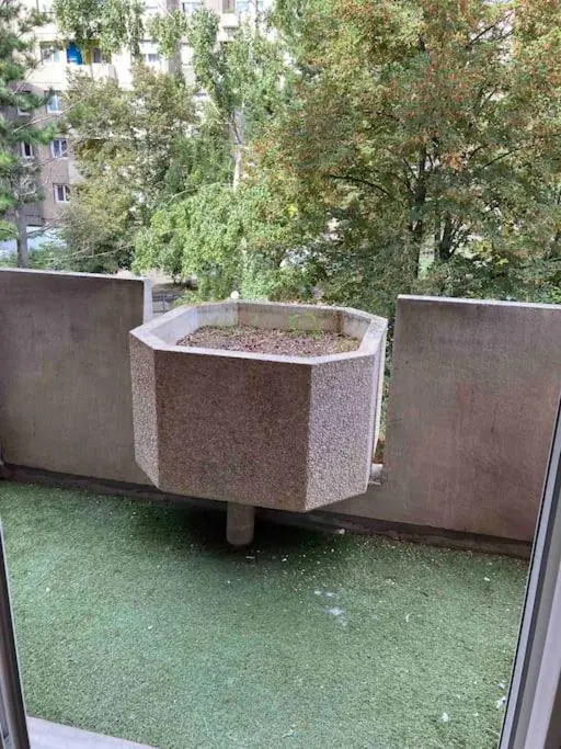 Superbe appart 80 m2 avec balcon & parking