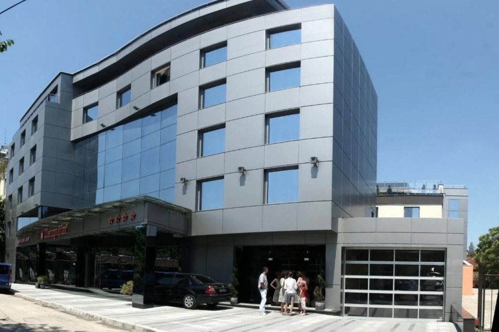 Cosmopolitan Hotel
