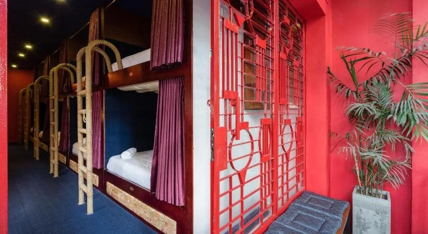The Red House - Hostel