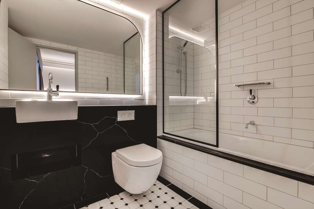The Savoy Hotel on Little Collins Melbourne