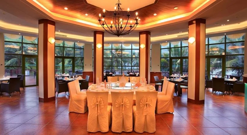 Tianhong Resort Hotel, Yalong Bay, Sanya