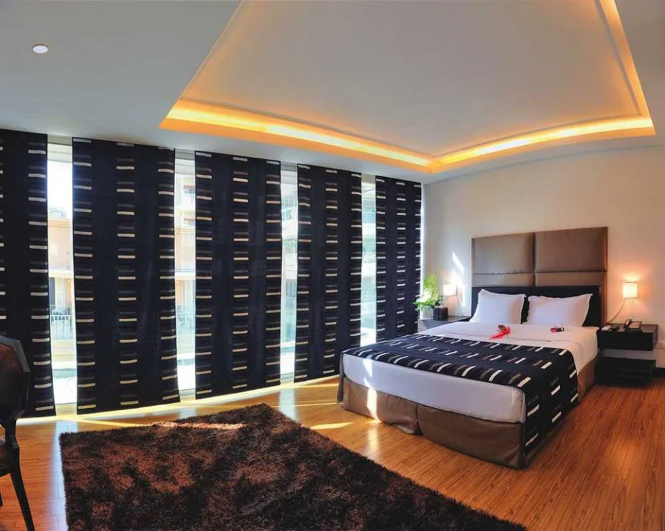 Orient Queen Homes Hotel