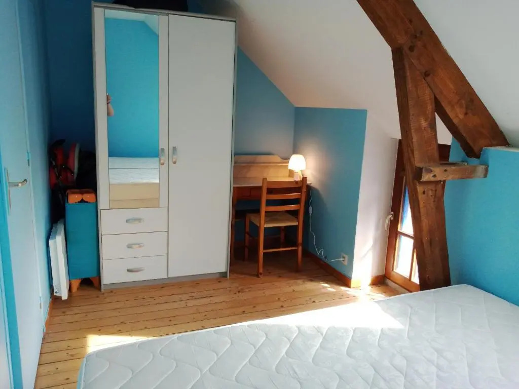 Maison de 2 chambres avec jardin clos et wifi a Cancale