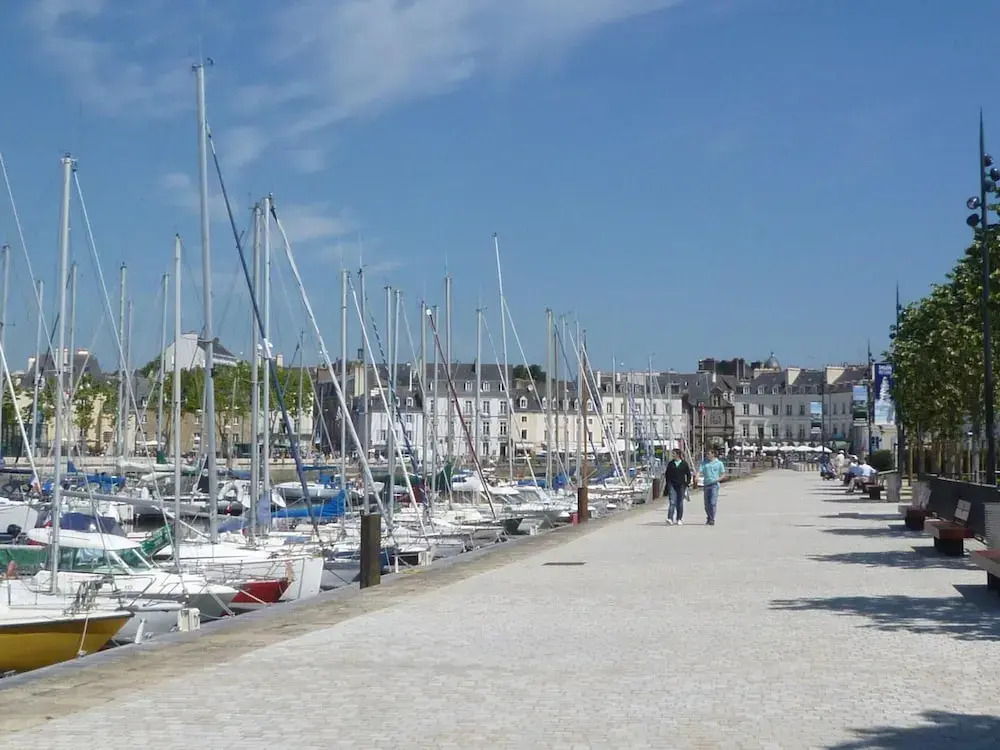 Holiday Home in Rhuys Near Plage de Rouvran